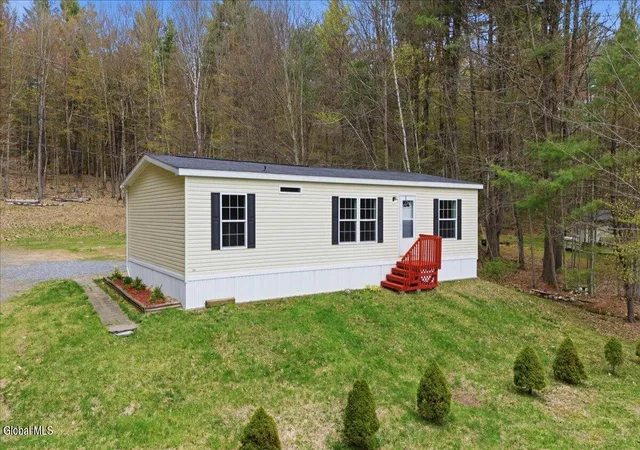 Homes for sale in Greenfield, NY | 33 Barney Rd, Greenfield, NY 12833 | MLS# 202616824