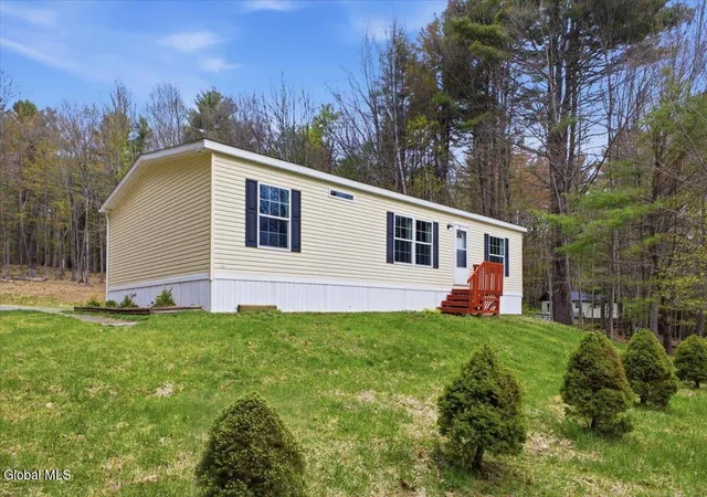 Homes for sale in Greenfield, NY | 33 Barney Rd, Greenfield, NY 12833 | MLS# 202616824