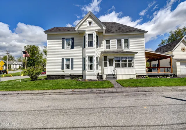 Listing Photo 4 - Condo for sale in building located at 300 Wls St, Johnstown, NY 12095