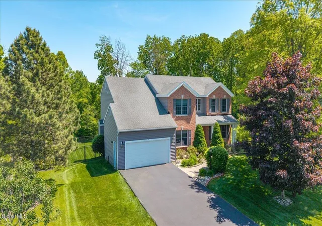 3rd image of 52 Chesterwood Dr, Bethlehem, NY 12158 | MLS# 202618193