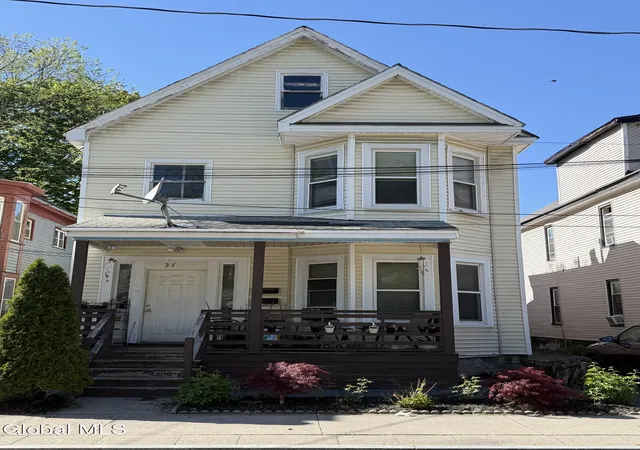 2nd image of 27 Catherine St, Schenectady, NY 12307 | MLS# 202617034