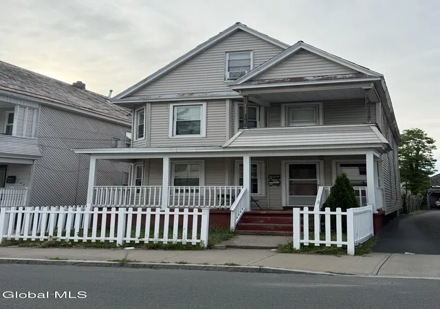 2nd image of 131 Furman St, Schenectady, NY 12304 | MLS# 202620487