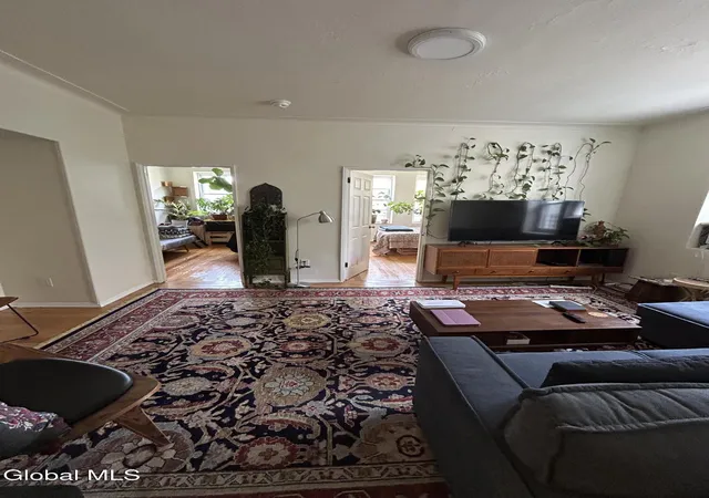 Photo 4 of Sale Pending at 186 Bay 35th St, Brooklyn, NY 11214 | MLS# 202616966 | Listing updated on 2026-05-27