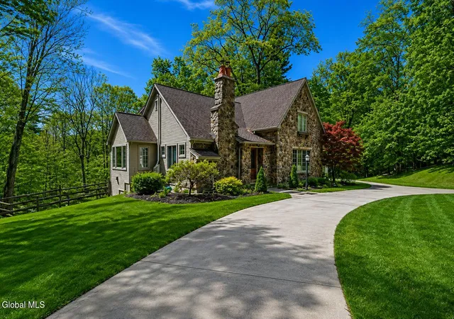 Photo 3 of Single family home for sale at 100 Southard Rd, Saratoga Springs, NY 12866 | MLS# 202617122 | Listing updated on 2026-05-20