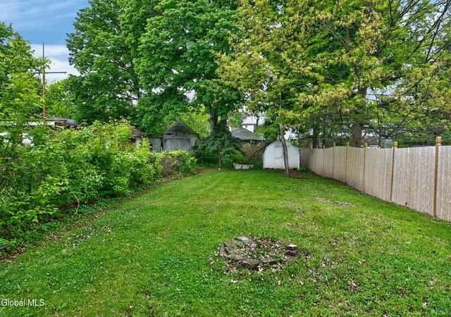 5th image of 52 N Allen St, Albany, NY 12203 | MLS# 202617583