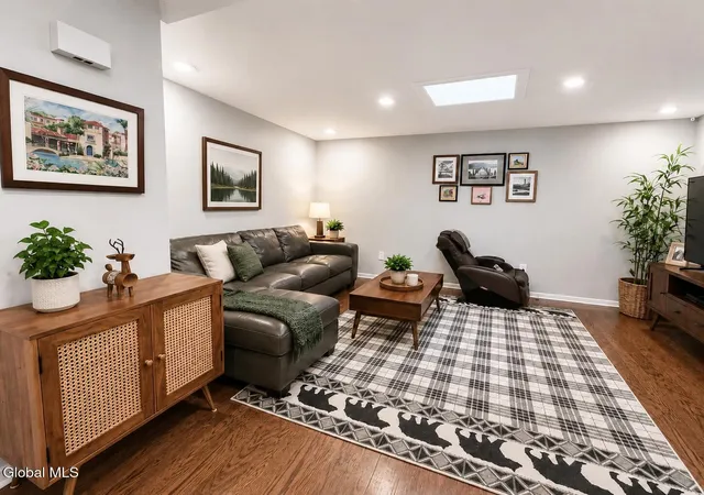 4th image of 8B Lacosta Dr, Clifton Park, NY 12065 | MLS# 202617011
