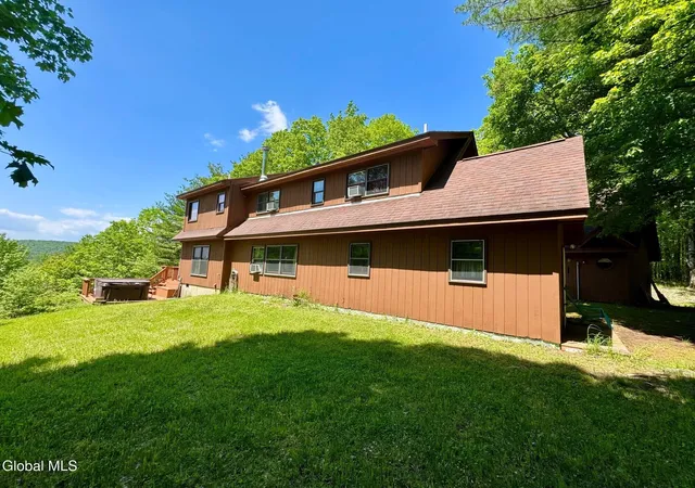 3rd image of 17 Ridgecrest Wy, Whitehall, NY 12887 | MLS# 202618131