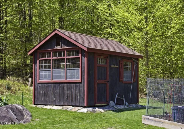 3rd image of 212 Backus Ln, Putnam Station, NY 12861 | MLS# 202617393