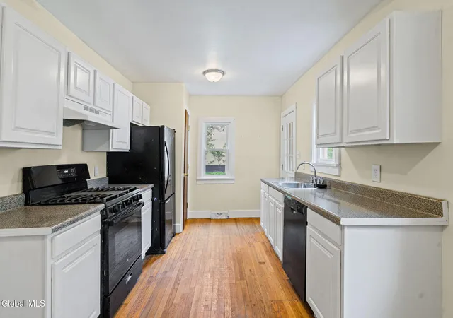 Photo 4 of Single family home for sale at 633 Fillmore Ave, Schenectady, NY 12304 | MLS# 202617159 | Listing updated on 2026-09-01