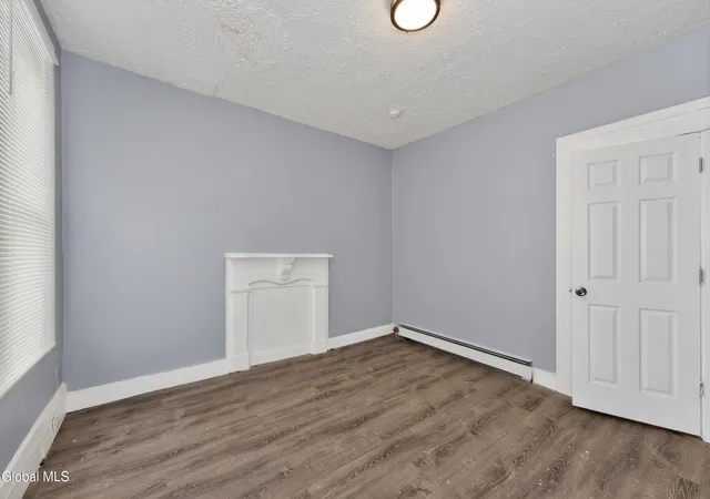 3rd image of 512 1St St, Albany, NY 12206 | MLS# 202617428