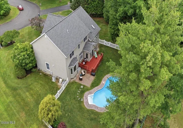 4th image of 5504 Tansy Ct, Guilderland, NY 12303 | MLS# 202620528