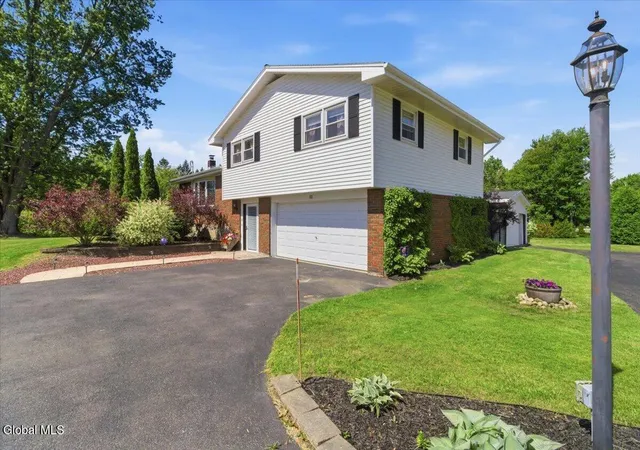 4th image of 112 Route 236, Halfmoon, NY 12065 | MLS# 202619340