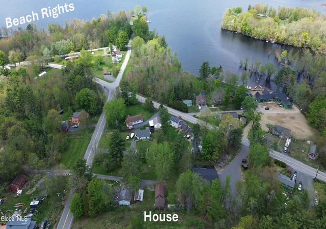 Photo 4 of Single family home for sale at 1016 County Hwy 138, Broadalbin, NY 12025 | MLS# 202617447 | Listing updated on 2026-09-14