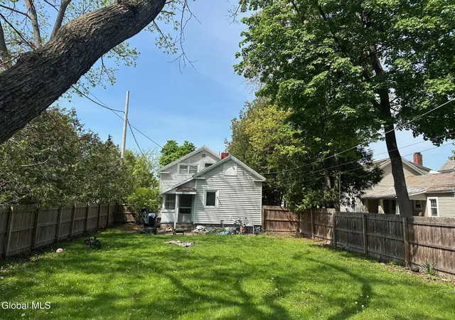 11th image of 85 Bay St, Glens Falls, NY 12801 | MLS# 202617486