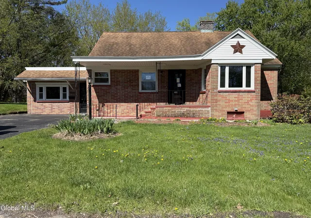 Photo 20 of Sale Pending at 18 Bellevue Ave, Gloversville, NY 12078 | MLS# 202618380 | Listing updated on 2026-06-25