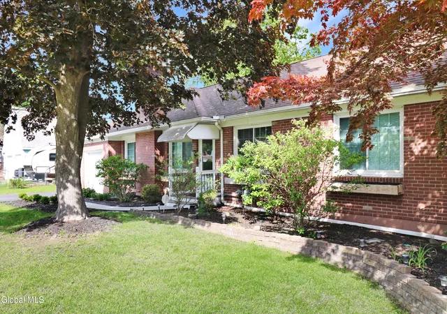 4th image of 10 Palma Blvd, Guilderland, NY 12203 | MLS# 202617690