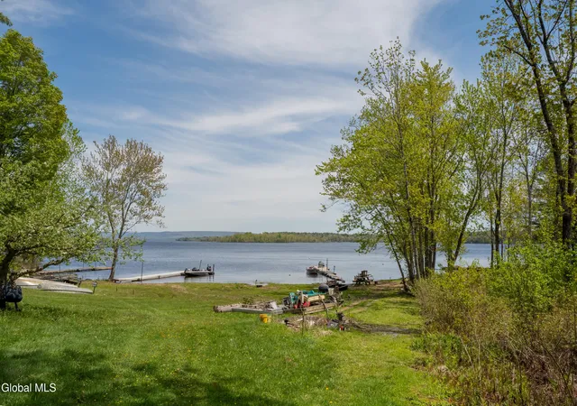 Homes for sale in Mayfield, NY | 120 Longview Dr, Mayfield, NY 12078 | MLS# 202617719