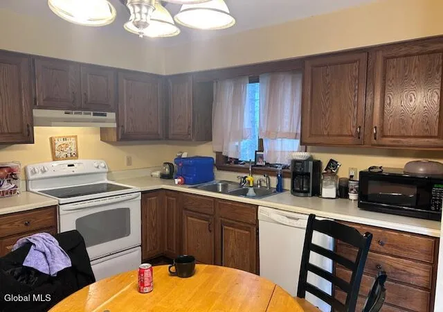 Homes for sale in Ballston Spa, NY | 5 Limerick Ln, Ballston Spa, NY 12020 | MLS# 202617612