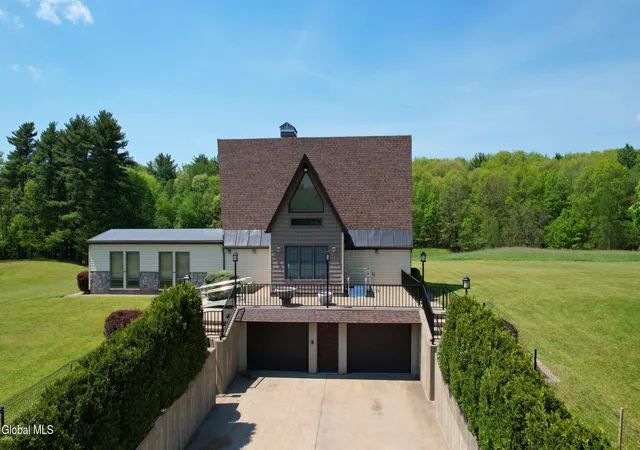 Homes for sale in Poestenkill, NY | 19 Polk Wy, Poestenkill, NY 12196 | MLS# 202618293