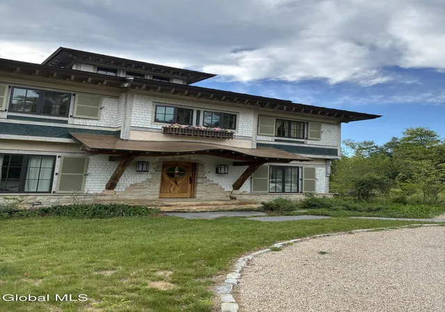 Homes for sale in Schuylerville, NY | 13 Old Saratoga Knolls Ln, Schuylerville, NY 12871 | MLS# 202618175