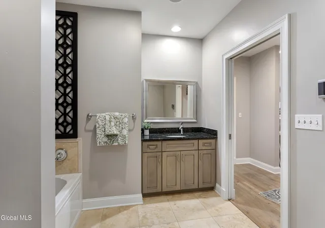 15th image of 70 Railroad Pl #APT 405, Saratoga Springs, NY 12866 | MLS# 202618555
