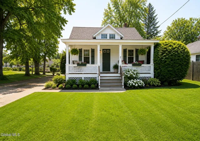 2nd image of 7 Maryland Ave, Albany, NY 12205 | MLS# 202617790