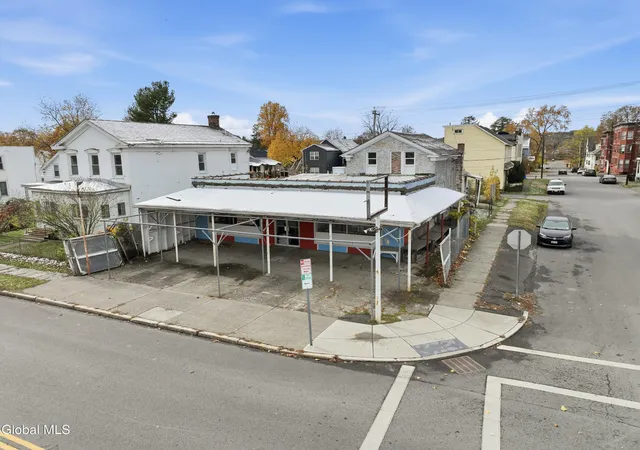 5th image of 853 5Th Ave, Troy, NY 12182 | MLS# 202617785