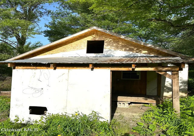3rd image of 4570 New York 10, Fort Plain, NY 13339 | MLS# 202617788