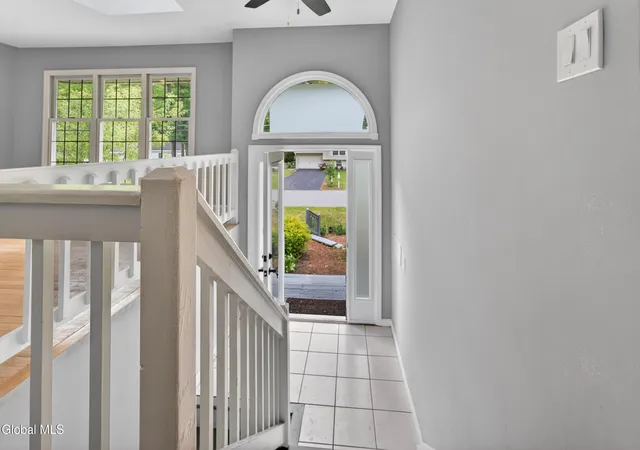 3rd image of 5 White Pine Ln, Saratoga Springs, NY 12866 | MLS# 202618518