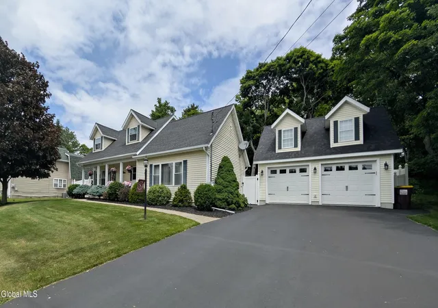 2nd image of 52 Troy Ave, Wynantskill, NY 12198 | MLS# 202619361