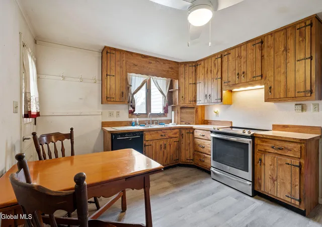 Photo 3 of Sale Pending at 291 Sheer Rd, Averill Park, NY 12018 | MLS# 202617937 | Listing updated on 2026-08-25