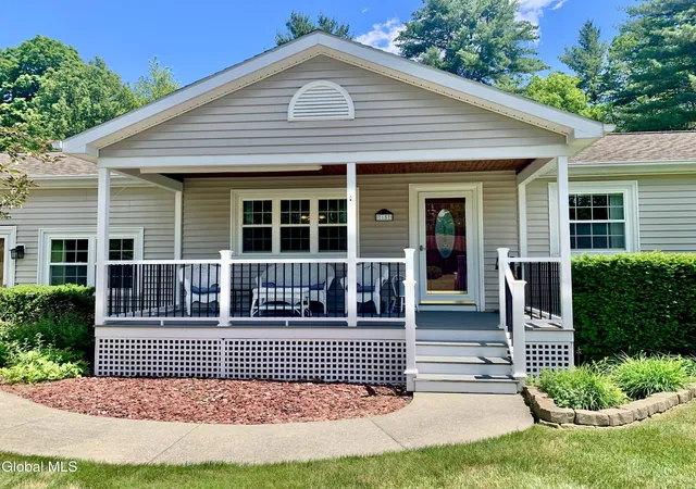 2nd image of 15 Algonquin Dr, Queensbury, NY 12804 | MLS# 202619827