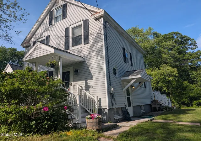 Homes for sale in Niskayuna, NY | 874 Benedict Ave, Niskayuna, NY 12309 | MLS# 202618639