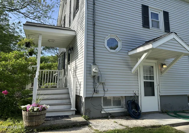 Homes for sale in Niskayuna, NY | 874 Benedict Ave, Niskayuna, NY 12309 | MLS# 202618639