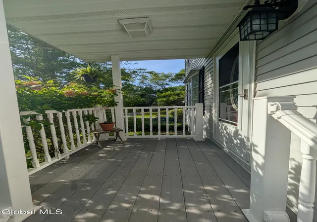 Homes for sale in Niskayuna, NY | 874 Benedict Ave, Niskayuna, NY 12309 | MLS# 202618639