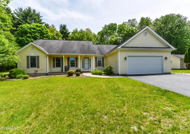 Homes for sale in Schuylerville, NY | 212 Casey Rd, Schuylerville, NY 12871 | MLS# 202618439