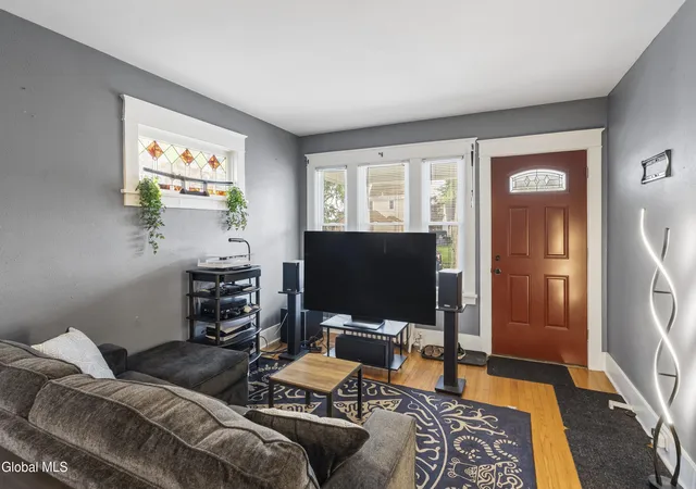 3rd image of 106 Lark St, Schenectady, NY 12302 | MLS# 202617959