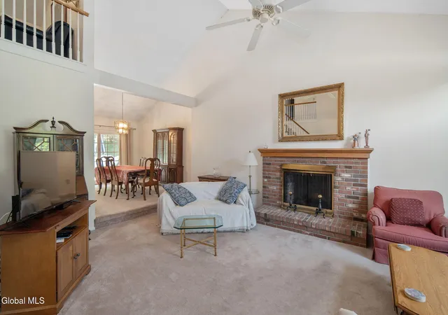 Photo 4 of Sale Pending at 26 Upper Wedgewood Ln, Voorheesville, NY 12186 | MLS# 202619939 | Listing updated on 2026-08-17