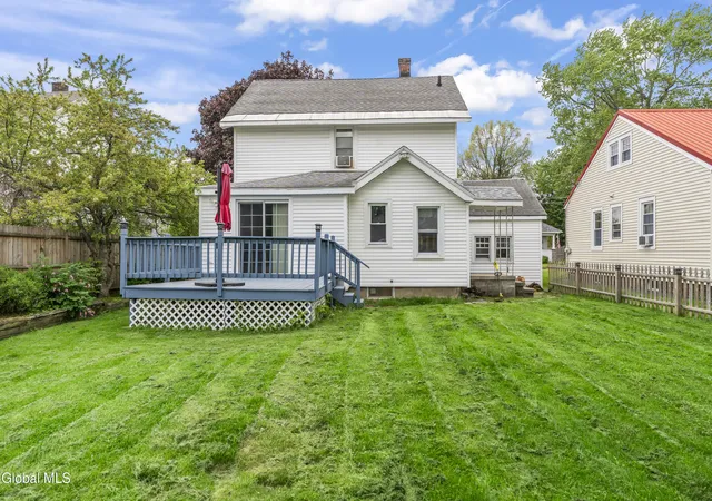 Homes for sale in Johnstown, NY | 134 Oakland Ave, Johnstown, NY 12078 | MLS# 202617983