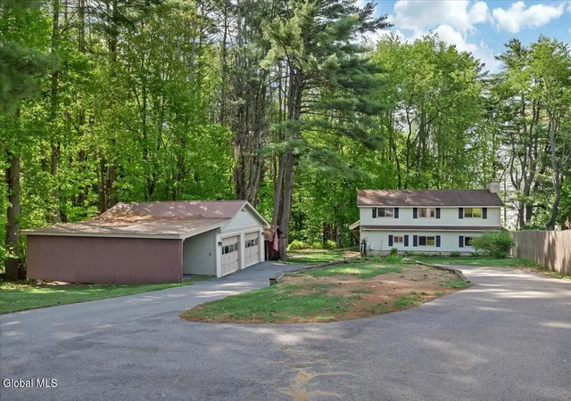 5th image of 152 Longvue Ln, Northville, NY 12134 | MLS# 202618112
