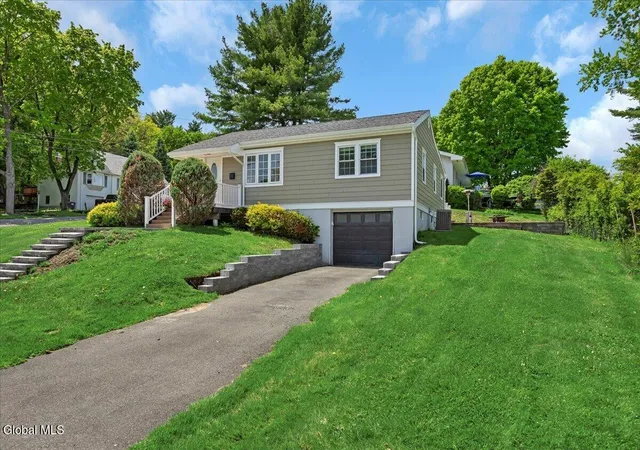 3rd image of 15 Youngs Pl, Latham, NY 12110 | MLS# 202618504