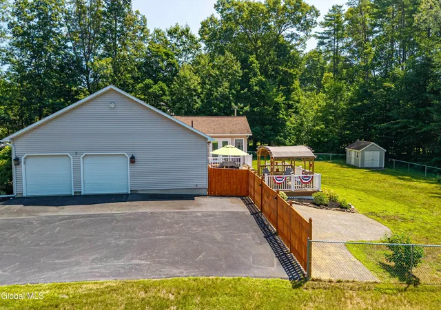 5th image of 10 Snowberry Ln, Wilton, NY 12831 | MLS# 202621434