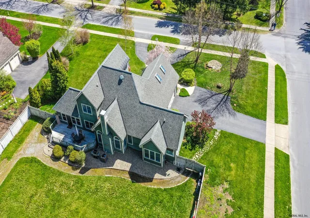 Homes for sale in Saratoga Springs, NY | 27 Arrowhead Rd, Saratoga Springs, NY 12866 | MLS# 202618334