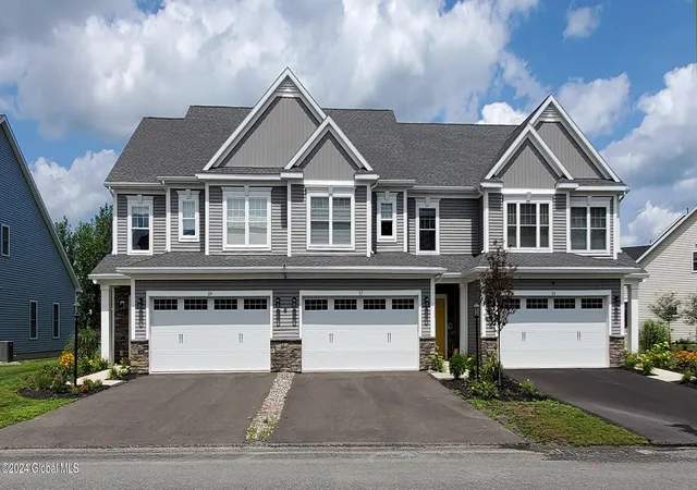 1st image of 44 Priddle Ln, Colonie, NY 12110 | MLS# 202618026