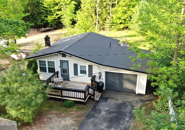 Photo 3 of Single family home for sale at 131 Wendell Ave, Broadalbin, NY 12025 | MLS# 202618429 | Listing updated on 2026-07-29