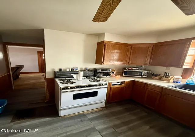Homes for sale in Fort Edward, NY | 34 Center St, Fort Edward, NY 12828 | MLS# 202618324