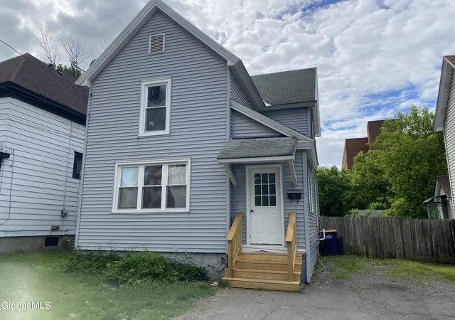 Homes for sale in Ilion, NY | 41 Catherine St, Ilion, NY 13357 | MLS# 202618408