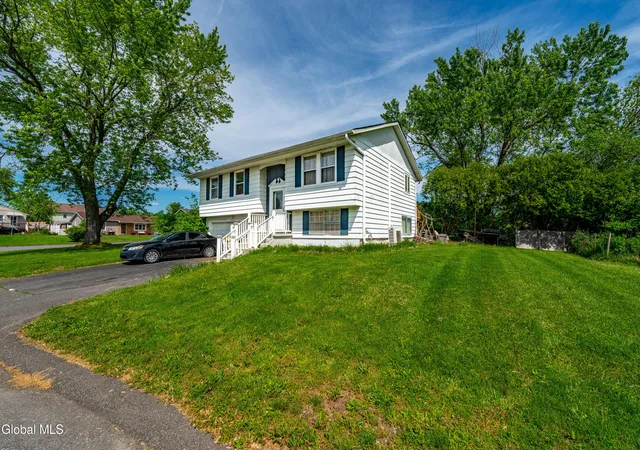 Homes for sale in Greenport, NY | 4 Arthur Ave, Greenport, NY 12534 | MLS# 202618349