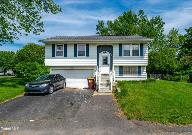 Homes for sale in Greenport, NY | 4 Arthur Ave, Greenport, NY 12534 | MLS# 202618349
