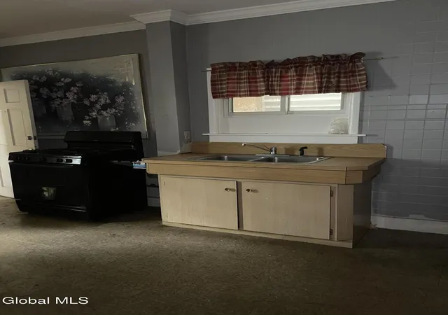 Photo 3 of Sale Pending at 372 1st Street, Albany, NY 12206 | MLS# 202619424 | Listing updated on 2026-06-24